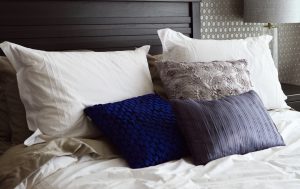 Miegamojo interjeras | Apdailos kodas
